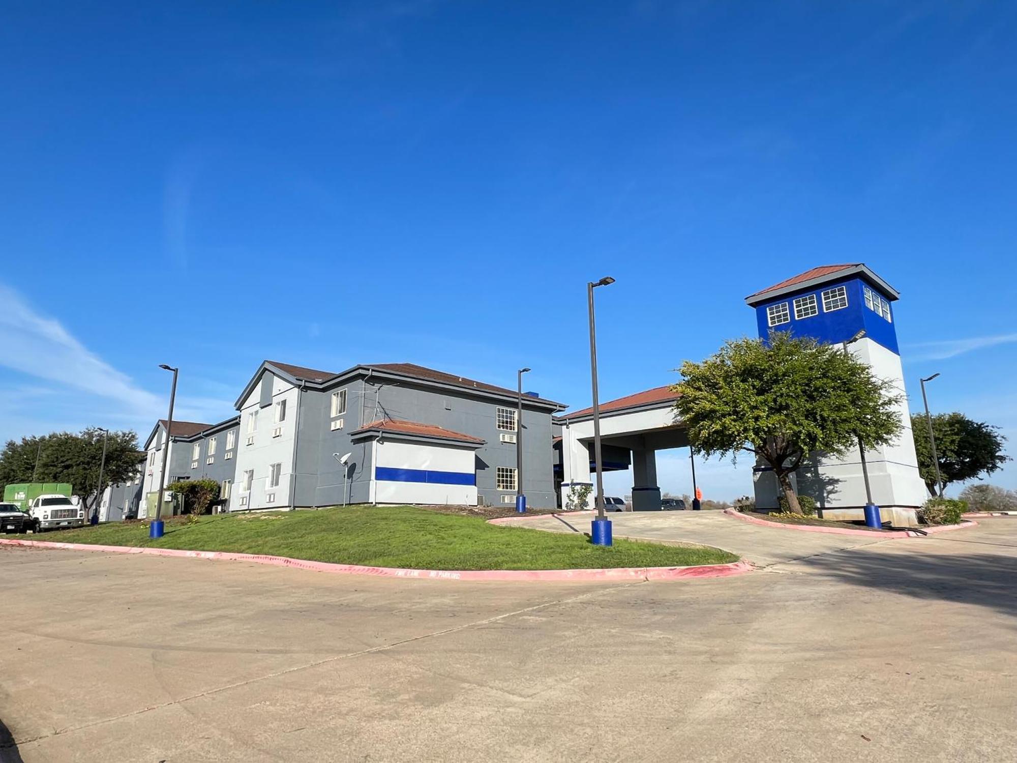 Americas Value & Haltom Ft. Worth Haltom City