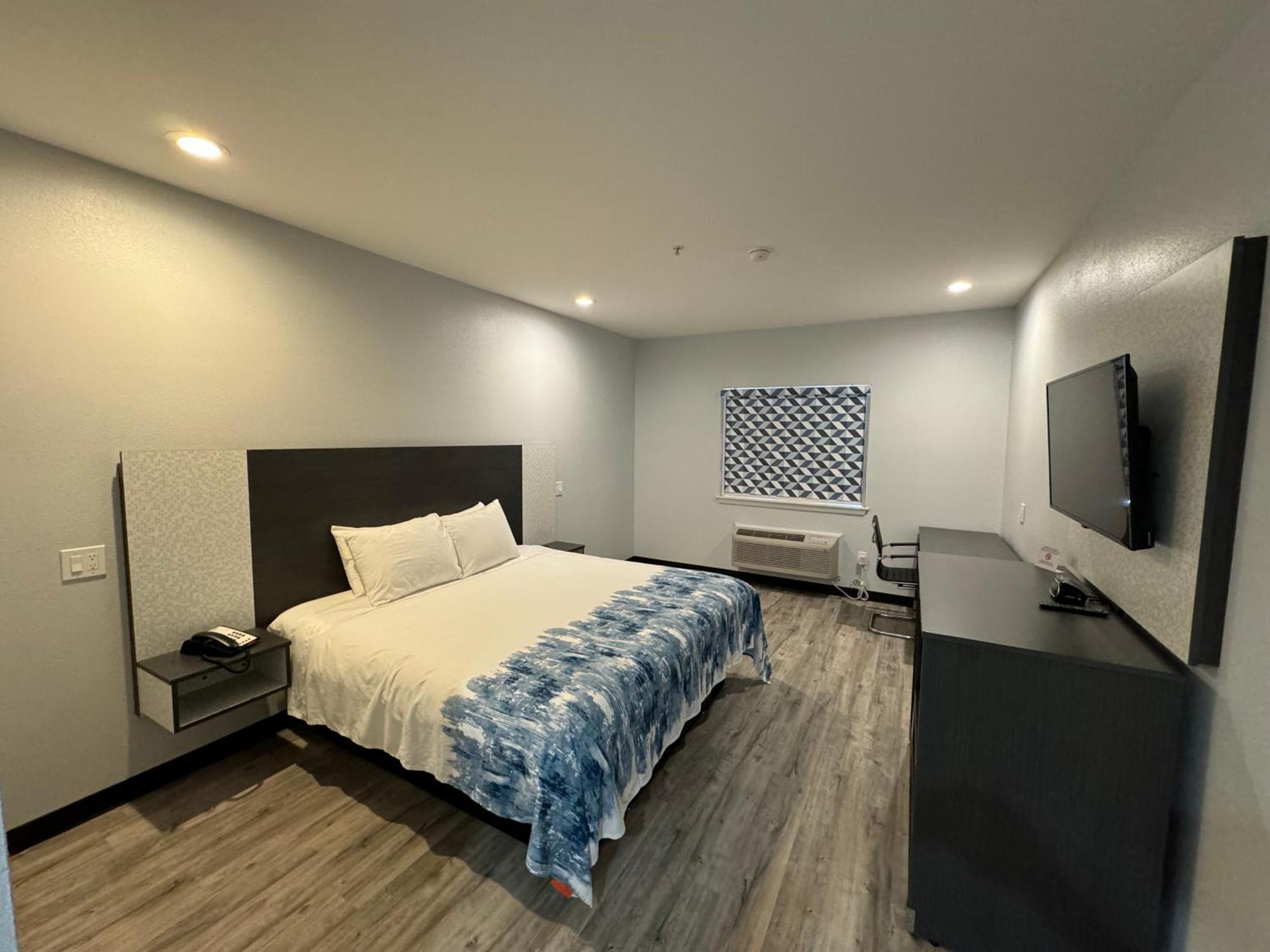 Americas Value & Haltom Ft. Worth 2* Haltom City